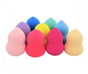 These are blending sponges. They're a good tool in the application of foundation. 